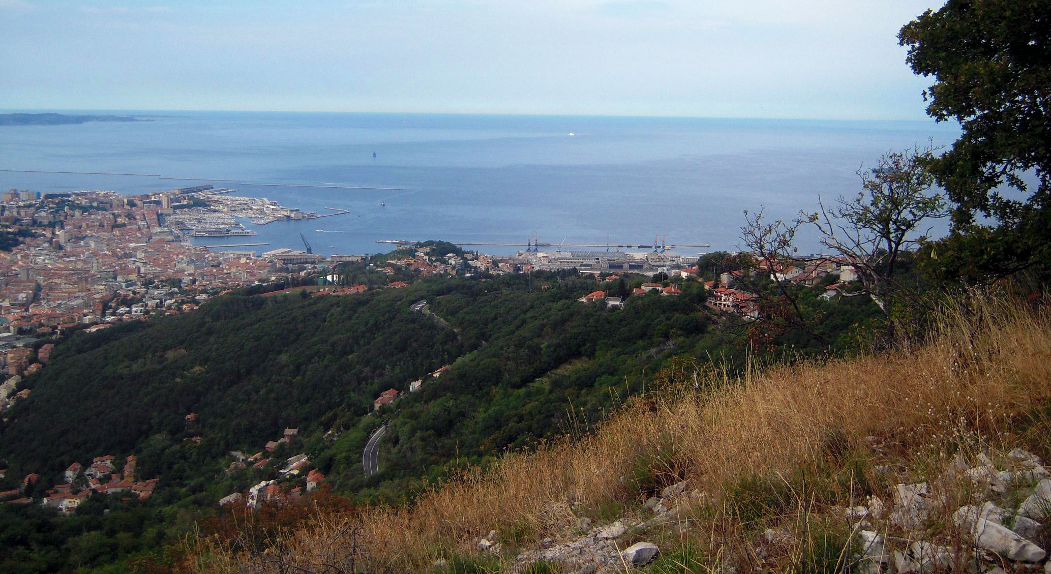 Trieste vista dal Carso