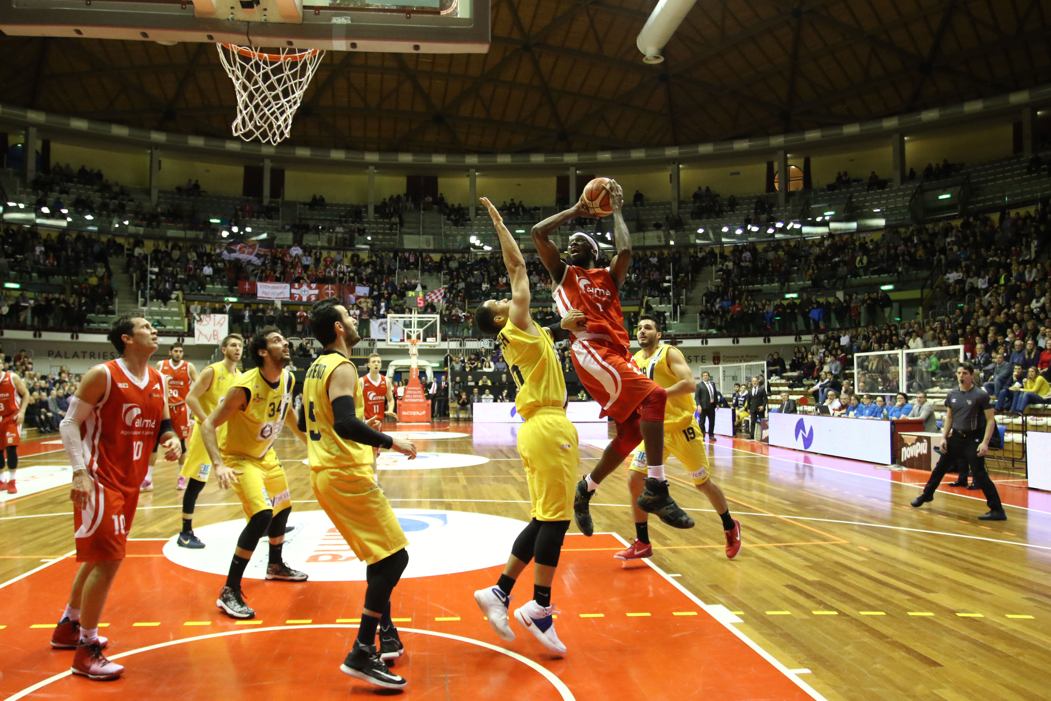 pallacanestro Alma Trieste vs Recanati