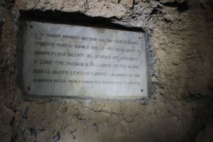 grotta-villanova-targa-storica