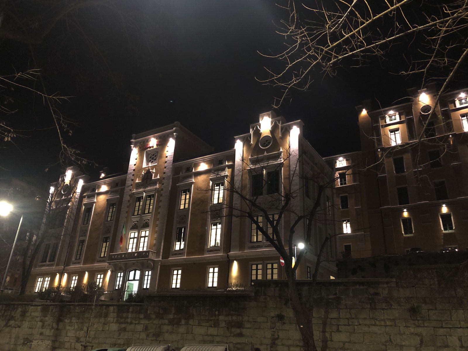 Ex-Ospedale Militare di Trieste via Fabio Severo, by night - Febbraio 2020