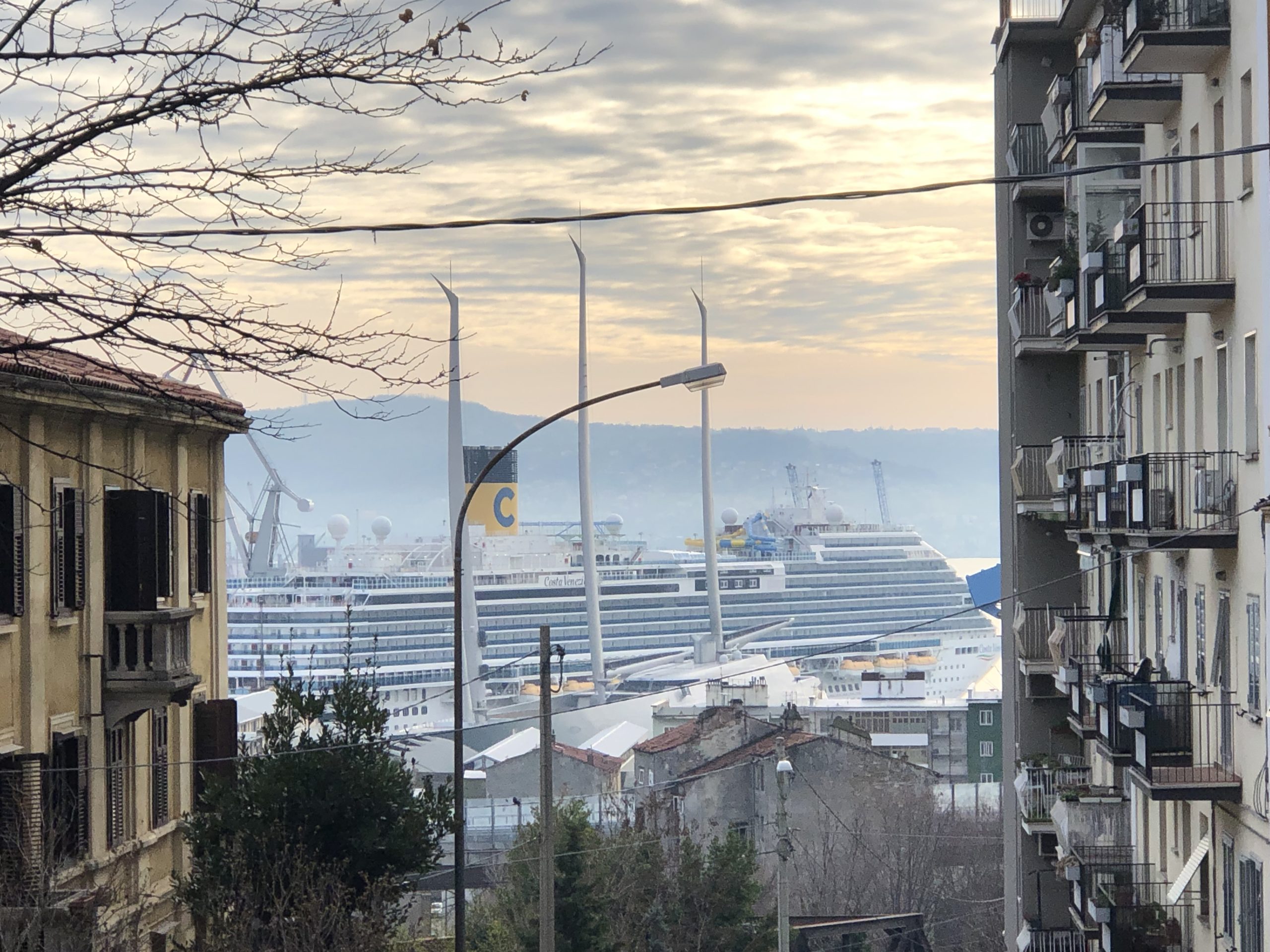 Trieste, torna la visibilità