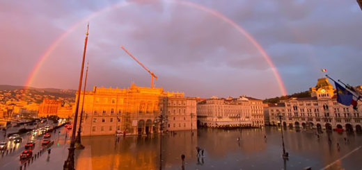 arcobaleno a Trieste piazza grande 21 febbraio 2022