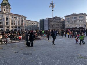 Carnevale 2022 piazza Grande Trieste
