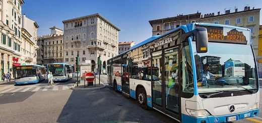 autobus piazza Goldoni Trieste