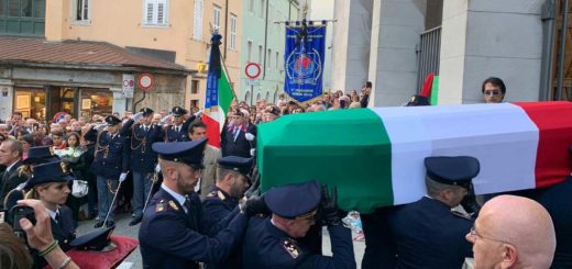 Meran killer questura Trieste funerale poliziotti uccisi