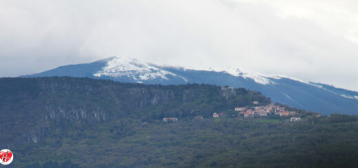 Monte Taiano Slavnik neve 14 aprile 2023