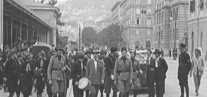 AVANGUARDISTI DI FORLI A TRIESTE NEL 1927 FASCISTI