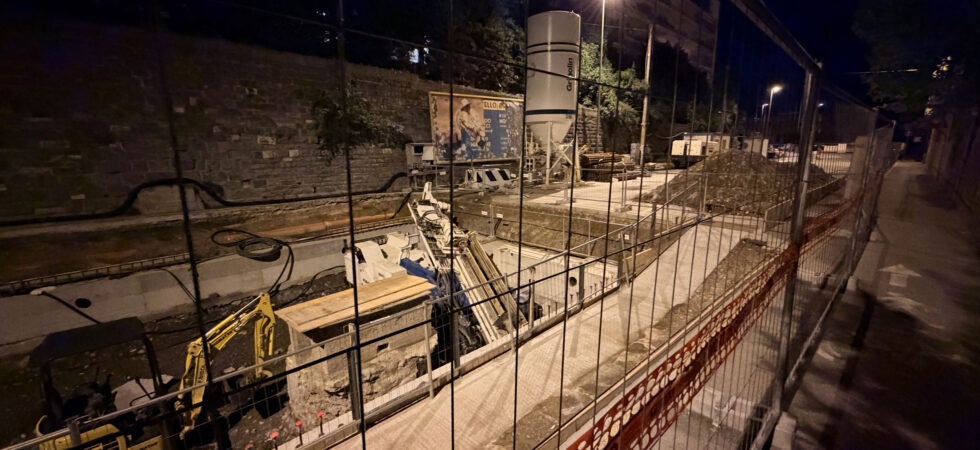 scavi cantiere in via D'Alviano a Trieste il 26 ottobre 2026